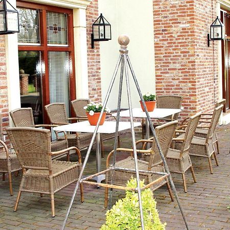 אסטן Hotel Huys Van Heusden מראה חיצוני תמונה