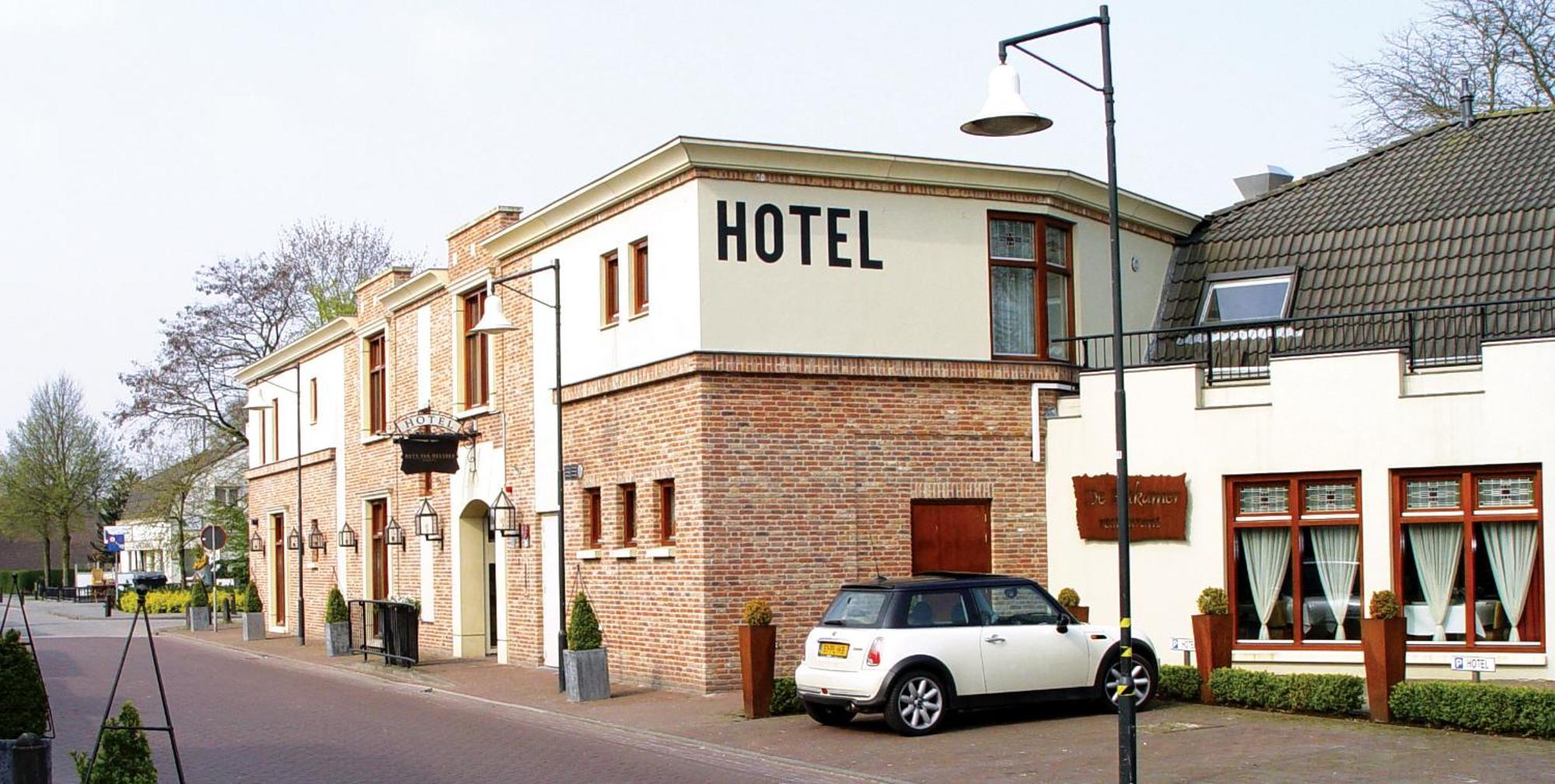 אסטן Hotel Huys Van Heusden מראה חיצוני תמונה