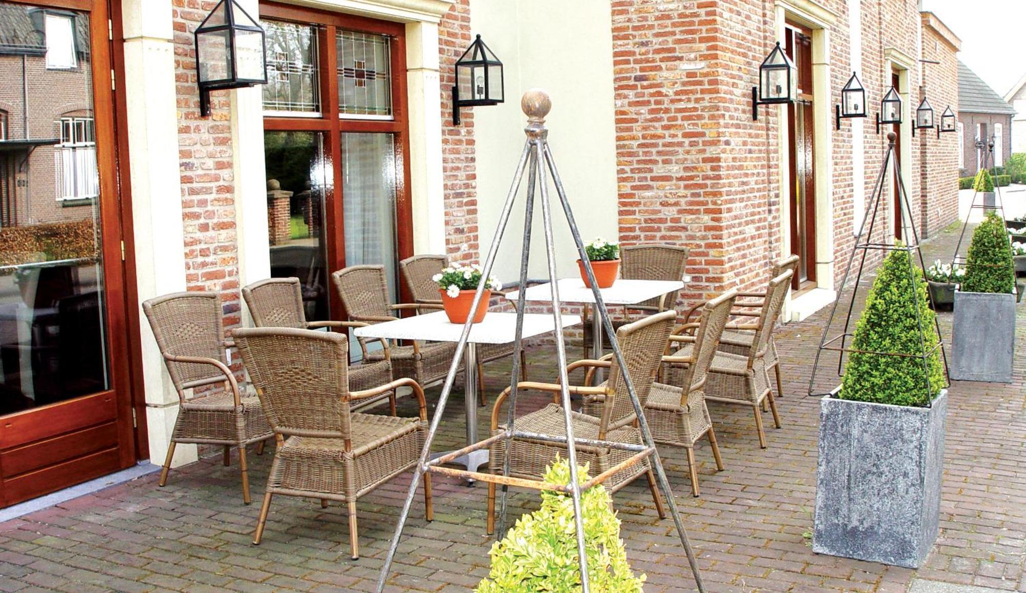 אסטן Hotel Huys Van Heusden מראה חיצוני תמונה