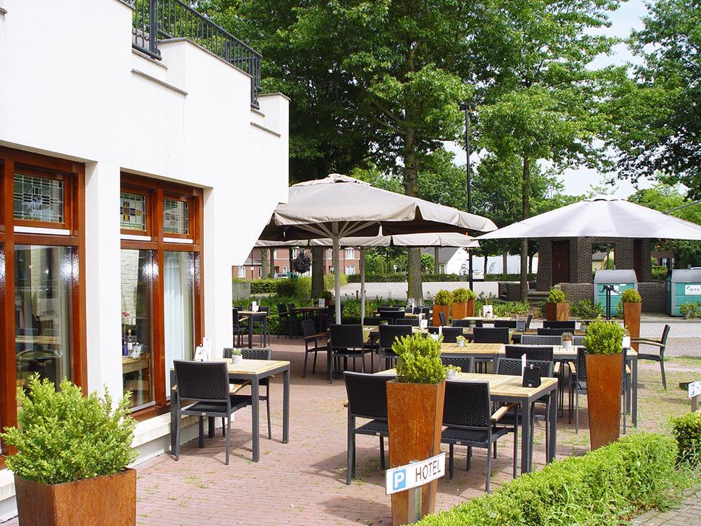 אסטן Hotel Huys Van Heusden מראה חיצוני תמונה